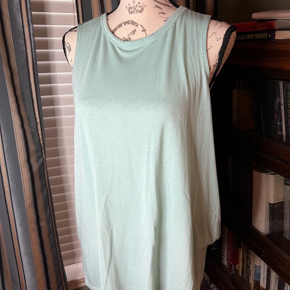 Bundle of 2 Workout Tanks